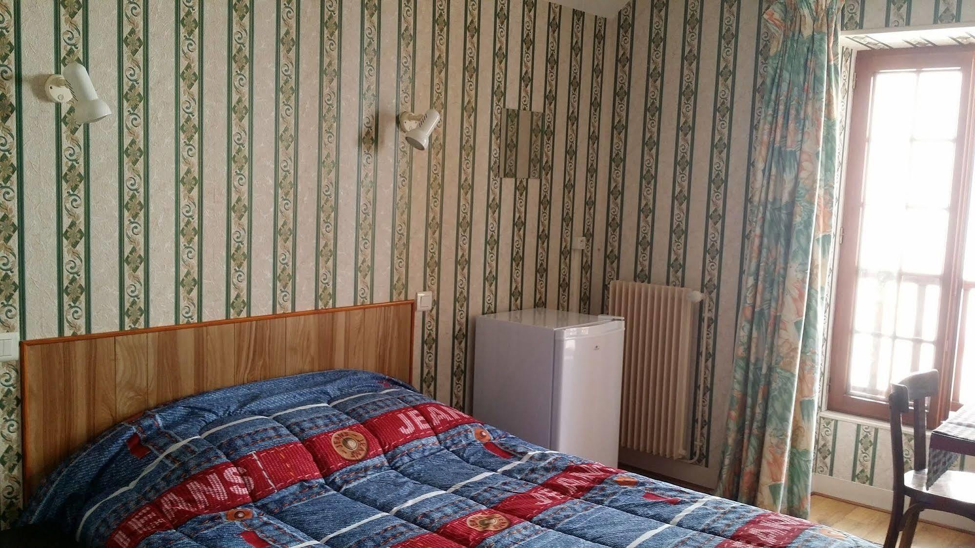 A La Vielle Halle Souppes-sur-Loing Экстерьер фото